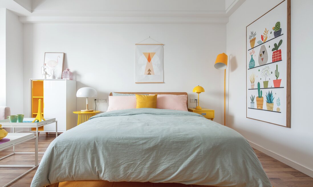 多种颜色搭配的卧室装修效果图，让你的生活多姿多彩！
