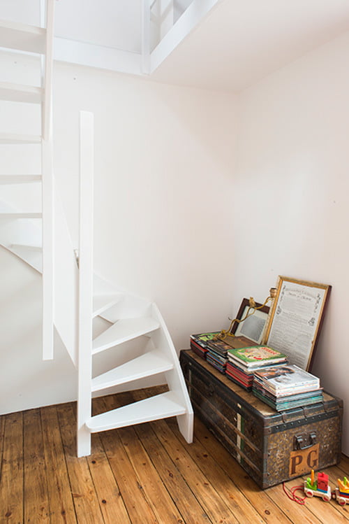 12款简简单单却温馨的楼梯设计，适合小户型！