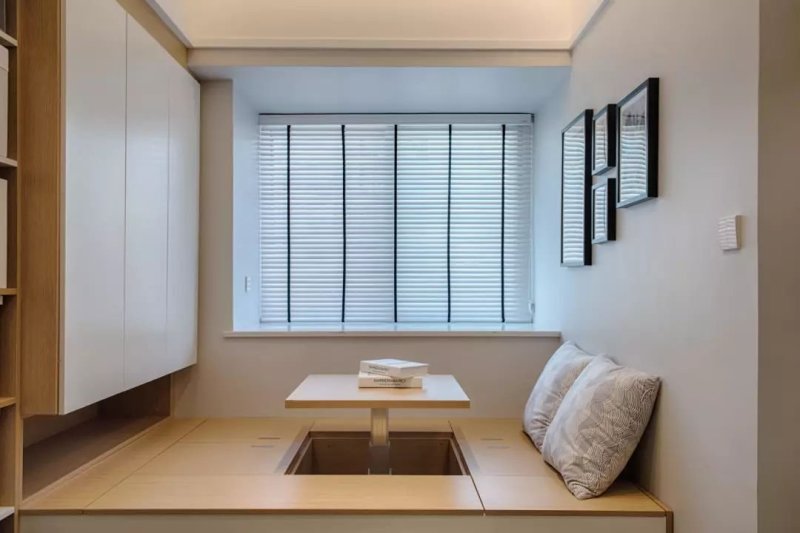 81平米现代风格二居室装修案例