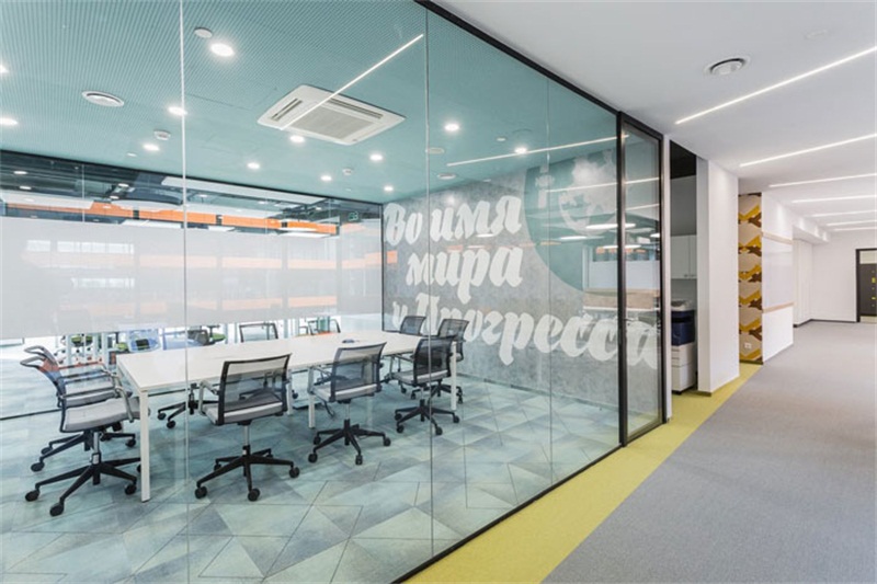 深圳游戏开发公司335m²办公室装修效果图