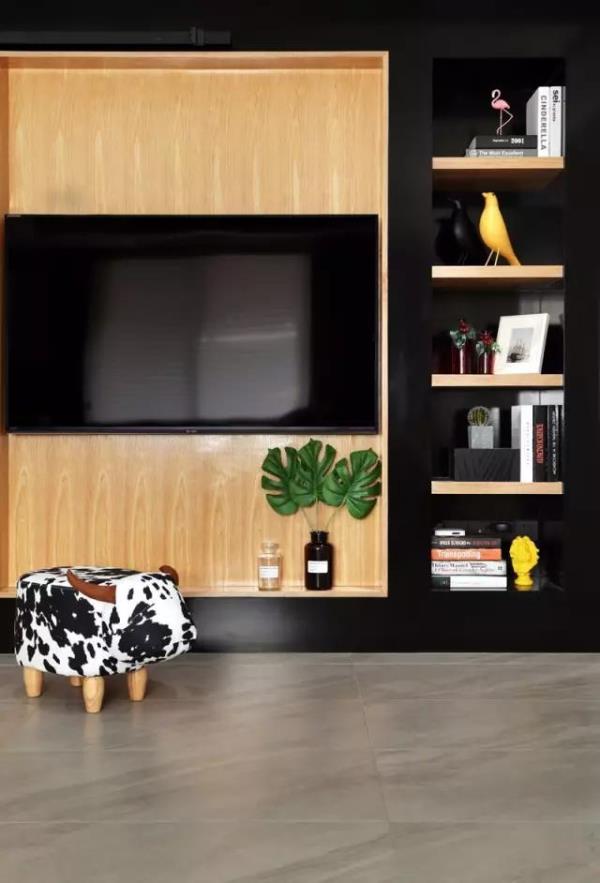 佛山装饰公司：80㎡二居室装修，入户柜+电视墙设计！