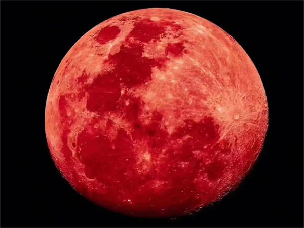 月全食为什么是红色?